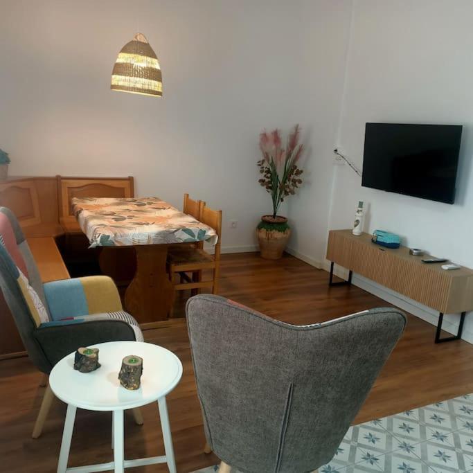 Apartamento Roc De La Mel Caserras Exterior foto
