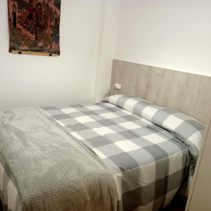 Apartamento Roc De La Mel Caserras Exterior foto
